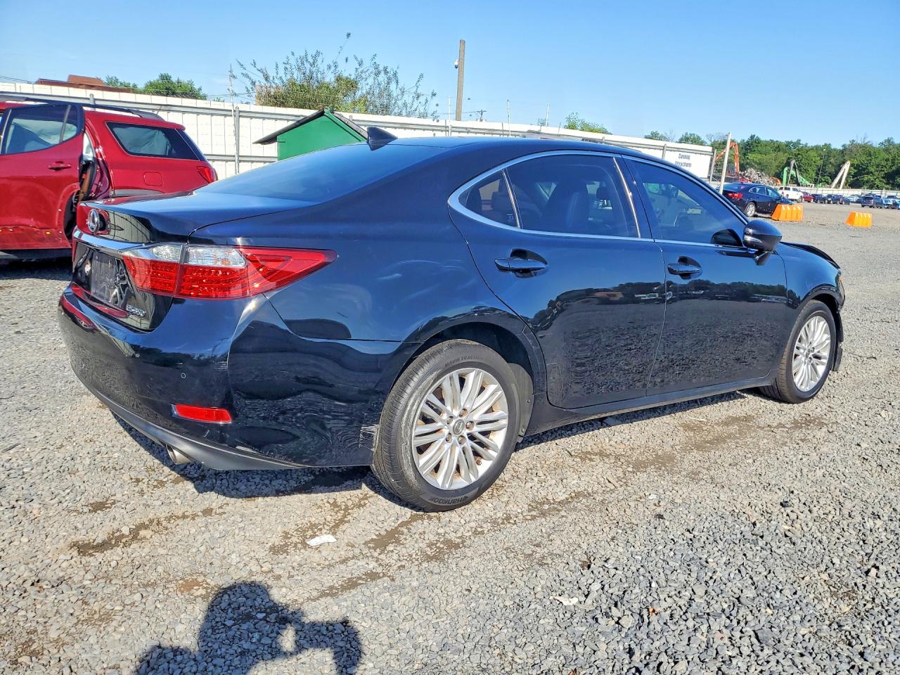 2015 LEXUS ES 350 — снимка 3