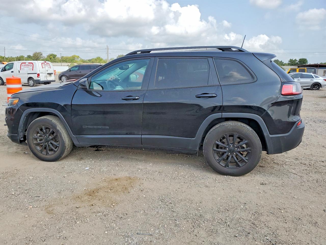 2023 JEEP CHEROKEE ALTITUDE LUX — снимка 2