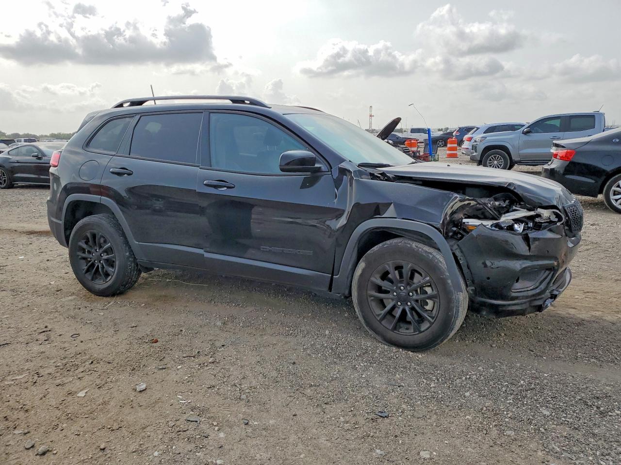 2023 JEEP CHEROKEE ALTITUDE LUX — снимка 4