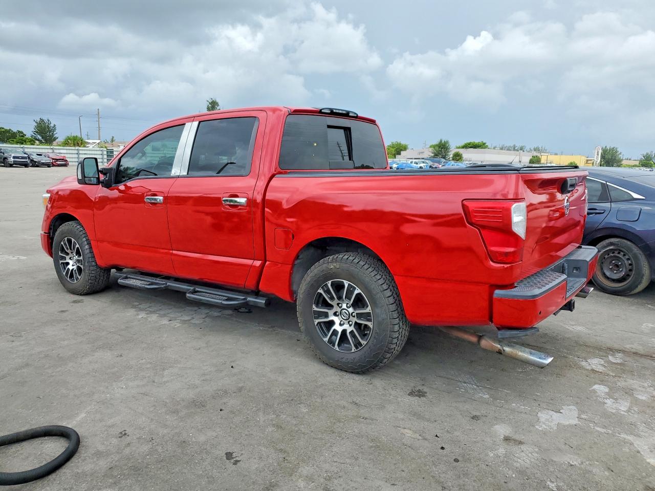 2021 NISSAN TITAN SV — снимка 2