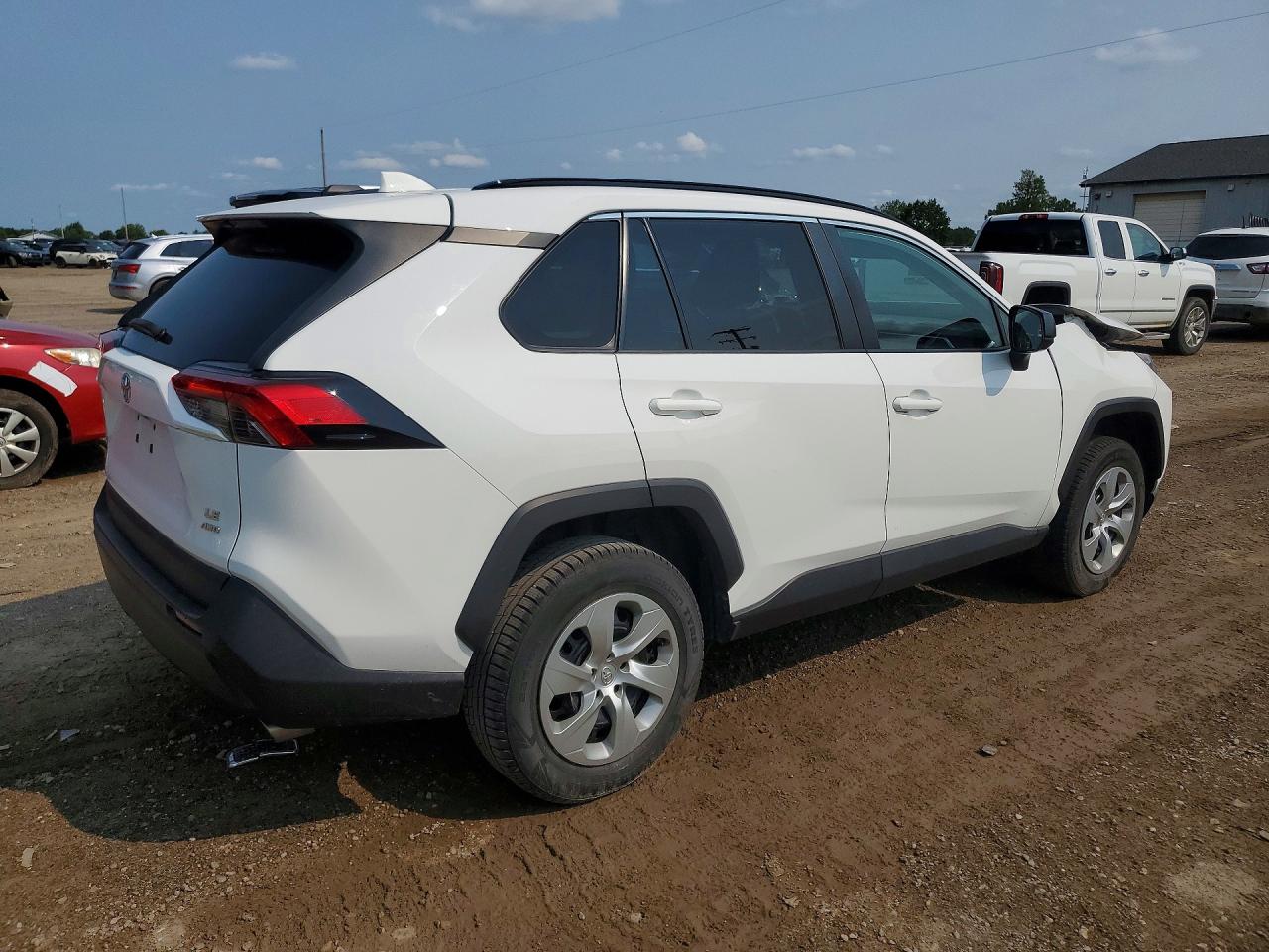 2019 TOYOTA RAV4 LE — снимка 3