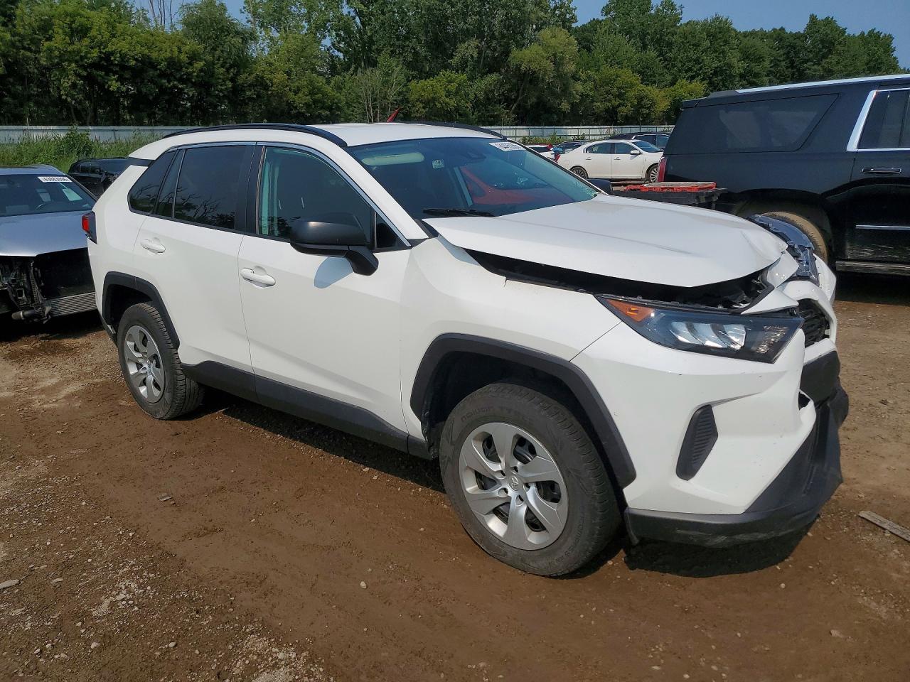 2019 TOYOTA RAV4 LE — снимка 4
