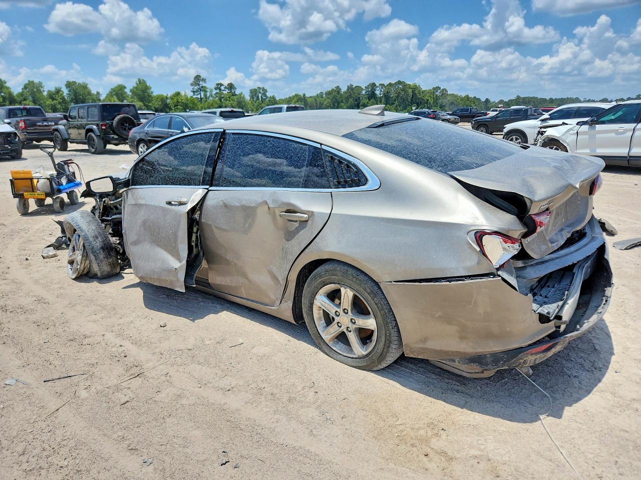 2022 CHEVROLET MALIBU LT — снимка 2