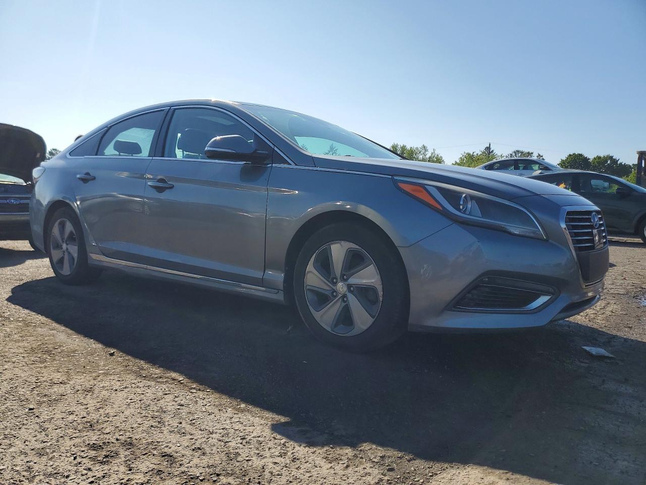 2017 HYUNDAI SONATA HYBRID LIMITED — снимка 4