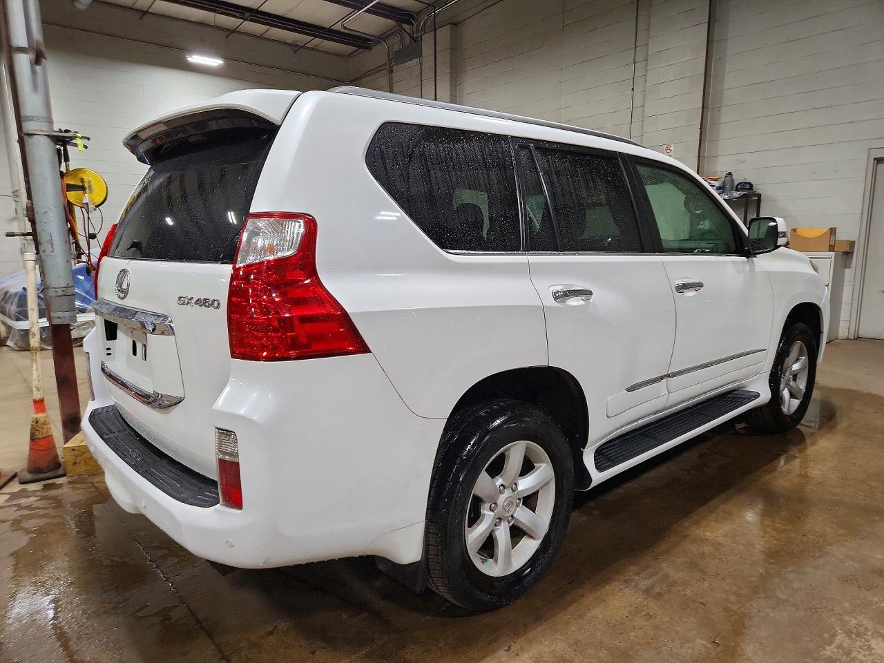 2013 LEXUS GX 460 — снимка 3