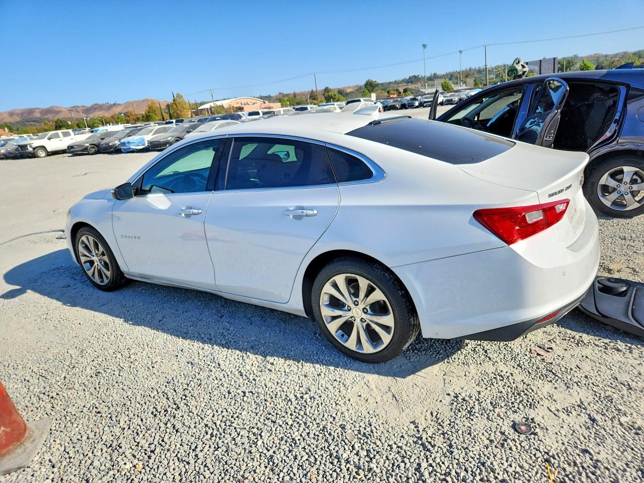 2017 CHEVROLET MALIBU PREMIER — снимка 2