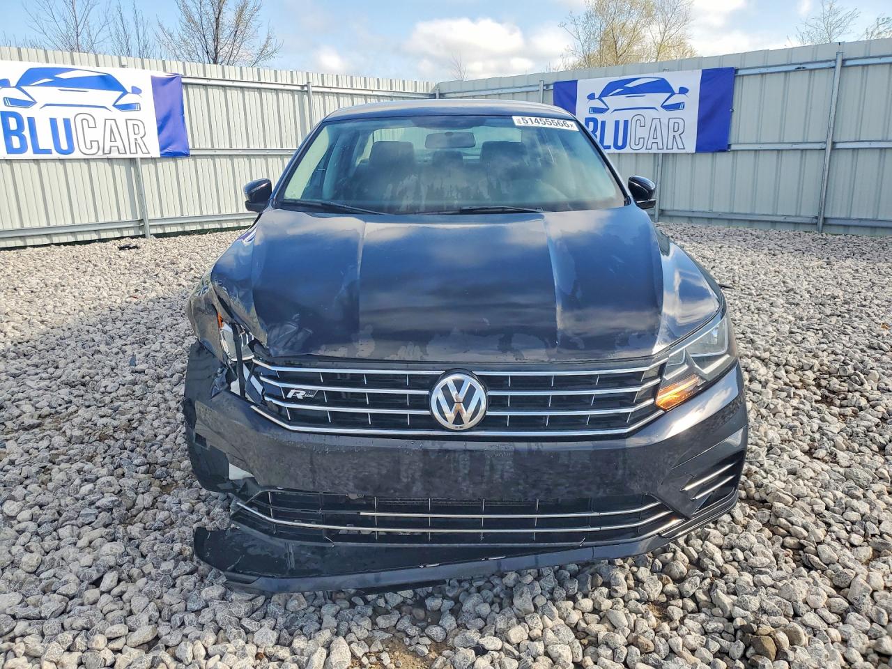 2017 VOLKSWAGEN PASSAT R-LINE — снимка 5