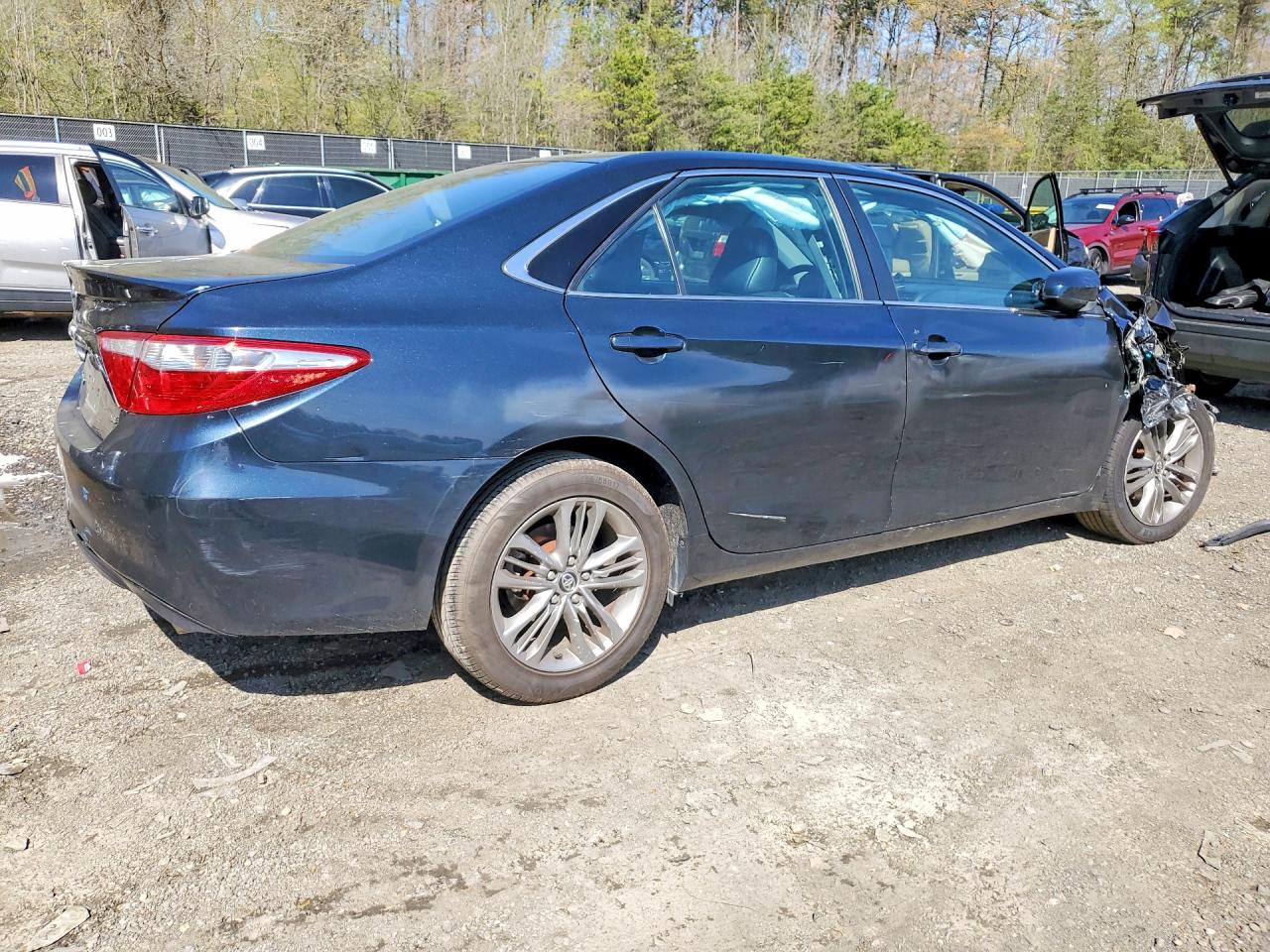 2017 TOYOTA CAMRY SE — снимка 3