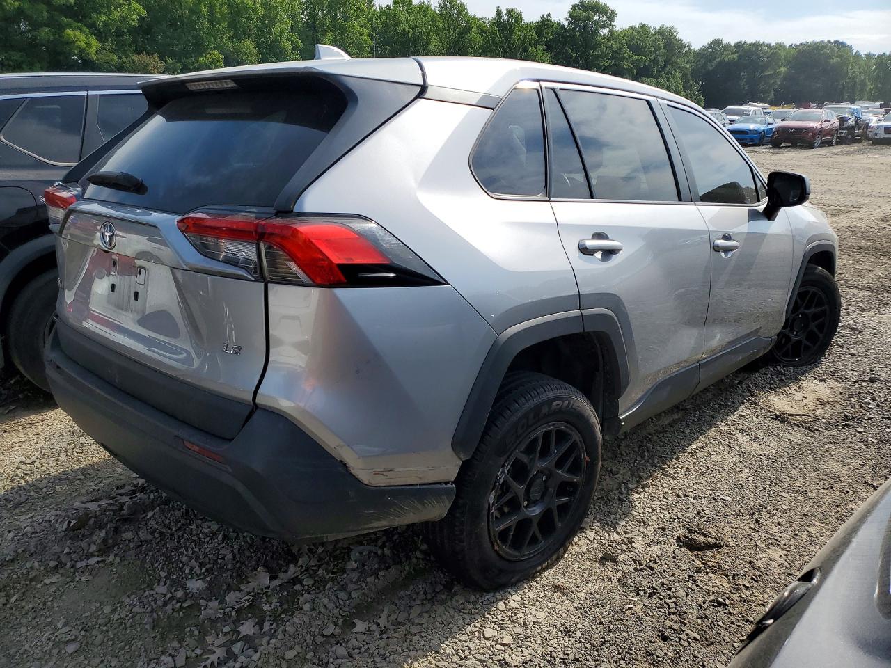 2022 TOYOTA RAV4 LE — снимка 3