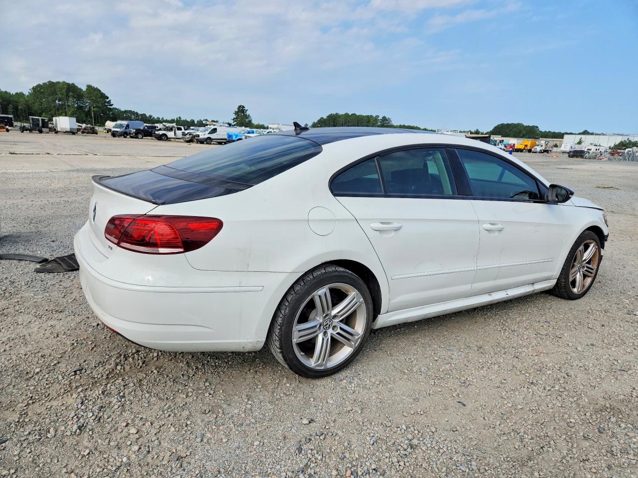 2017 VOLKSWAGEN CC R-LINE — снимка 3