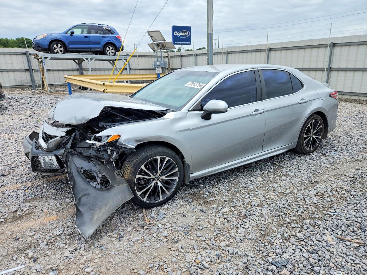2018 TOYOTA CAMRY SE