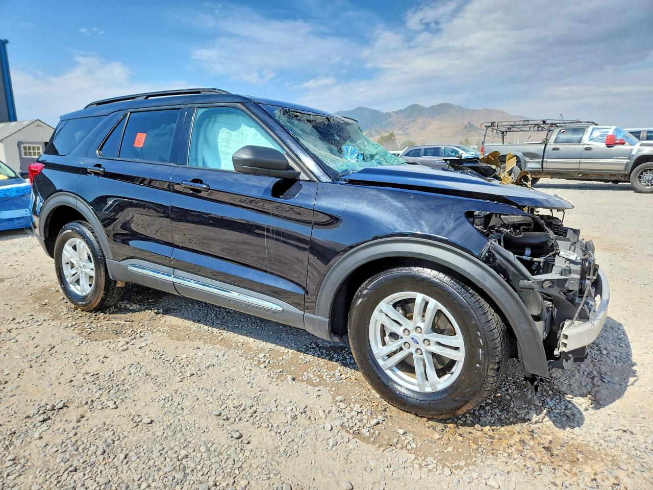 2023 FORD EXPLORER XLT — снимка 4
