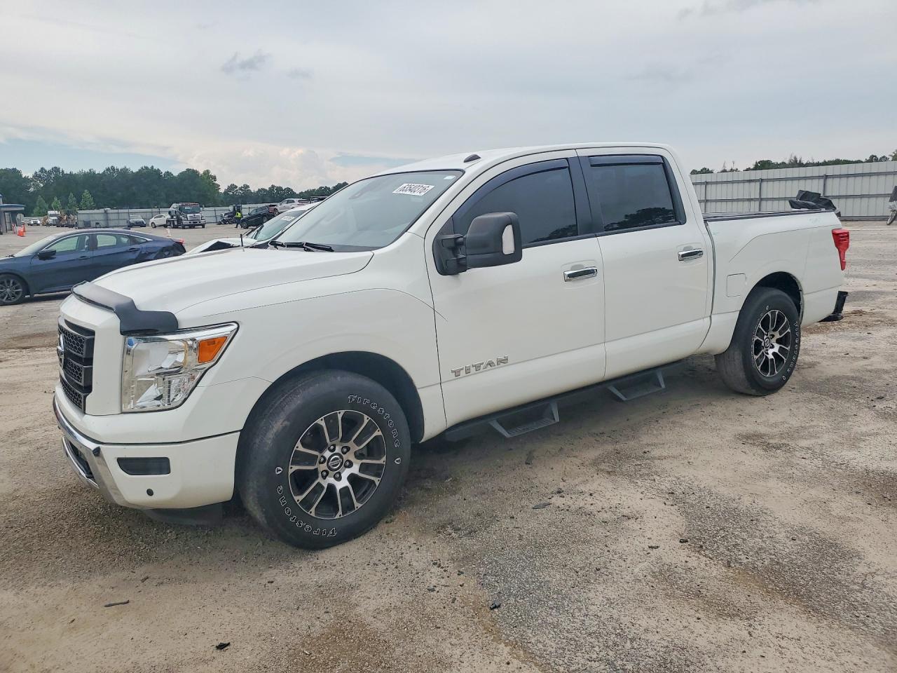 2021 NISSAN TITAN SV