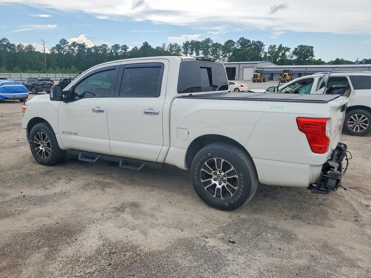 2021 NISSAN TITAN SV — снимка 2