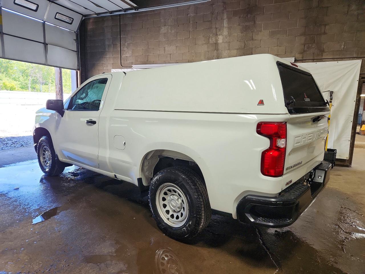 2023 CHEVROLET SILVERADO C1500 — снимка 2