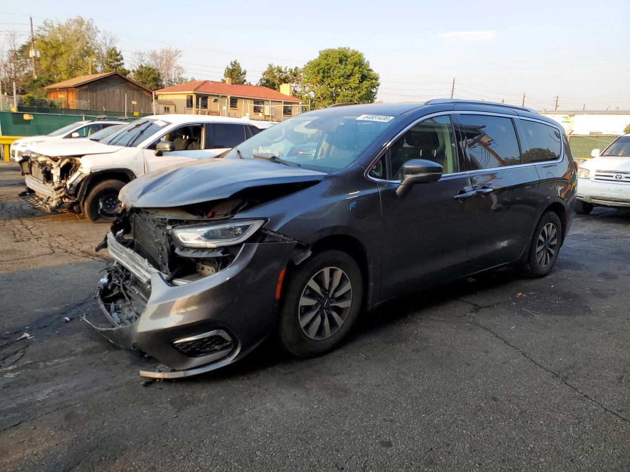 2021 CHRYSLER PACIFICA HYBRID TOURING L