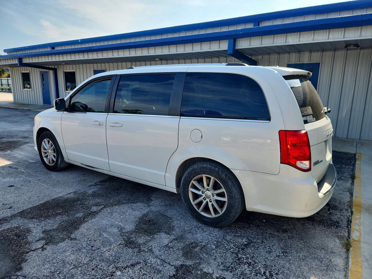 2019 DODGE GRAND CARAVAN SXT — снимка 2