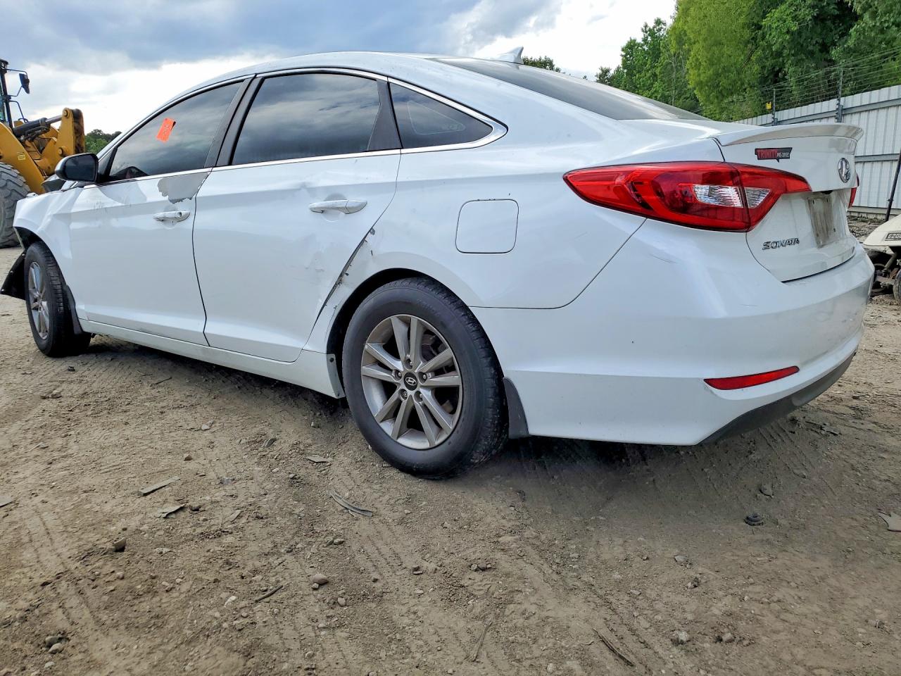 2017 HYUNDAI 260 — снимка 2