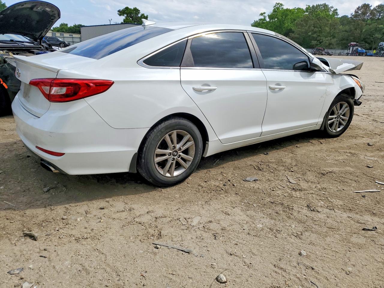 2017 HYUNDAI 260 — снимка 3