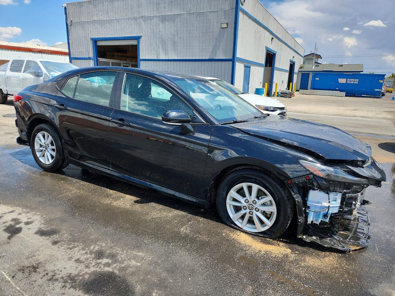 2025 TOYOTA CAMRY LE — снимка 4