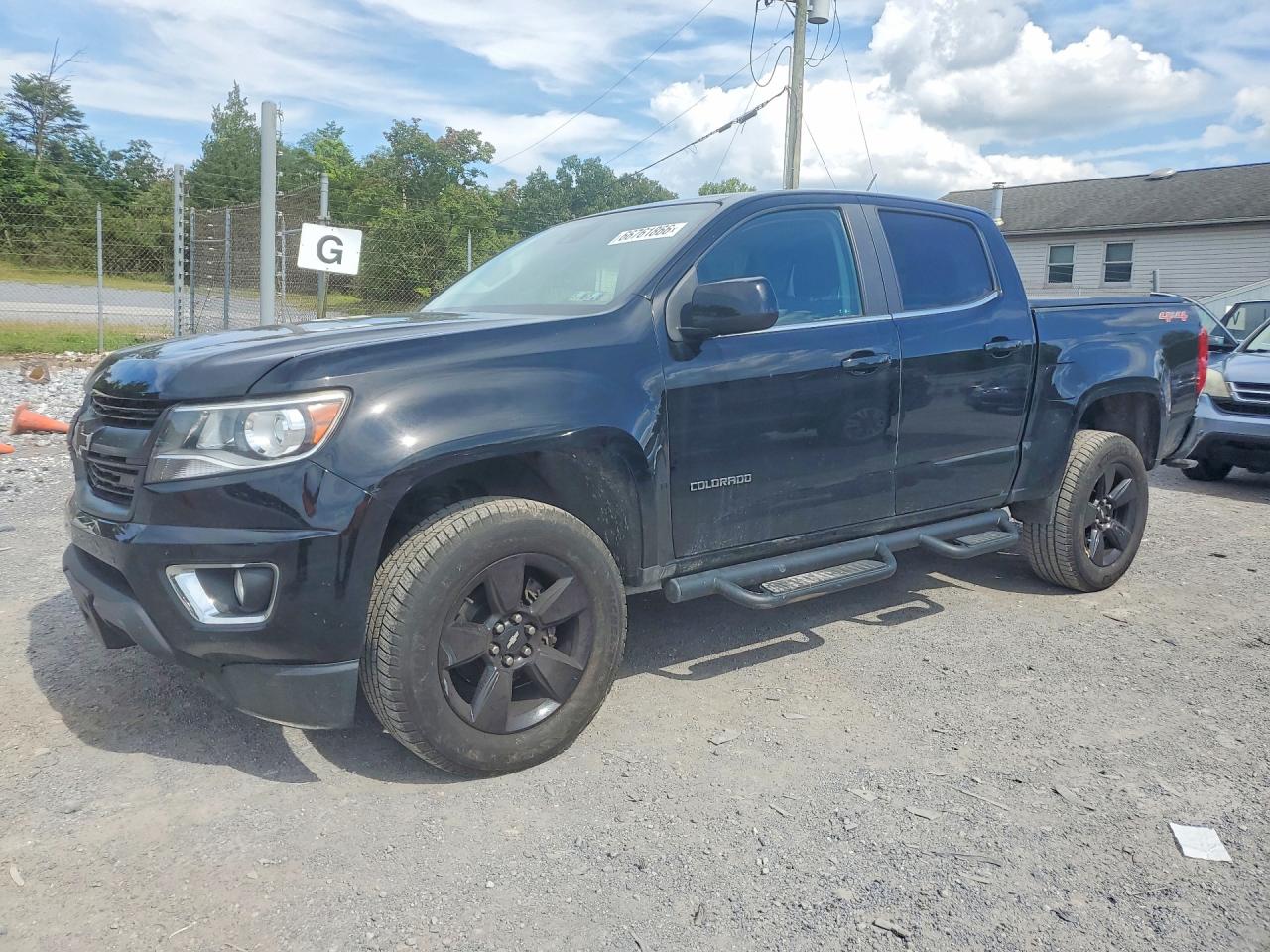 2017 CHEVROLET COLORADO LT
