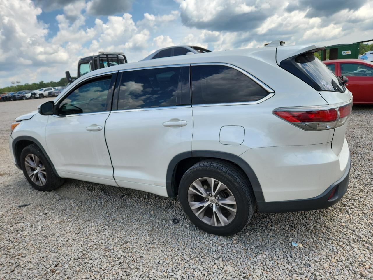 2015 TOYOTA HIGHLANDER LE PLUS — снимка 2