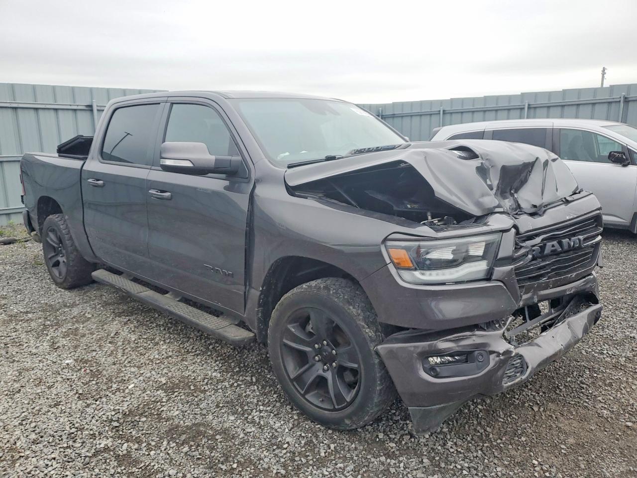 2022 RAM 1500 SPORT — снимка 4