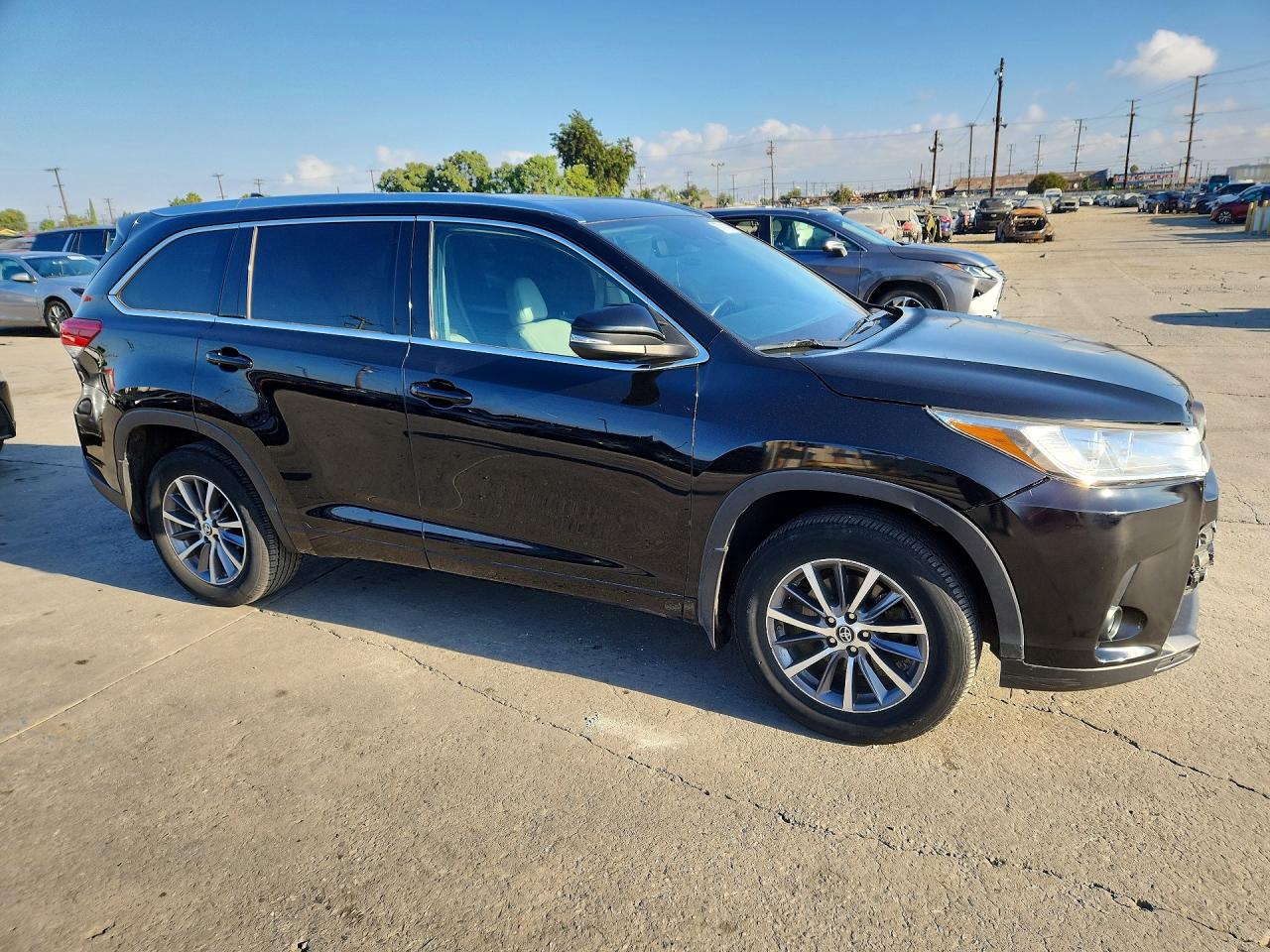 2018 TOYOTA HIGHLANDER XLE — снимка 4