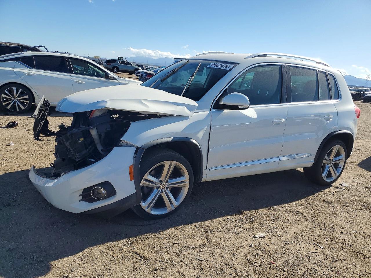 2016 VOLKSWAGEN TIGUAN S