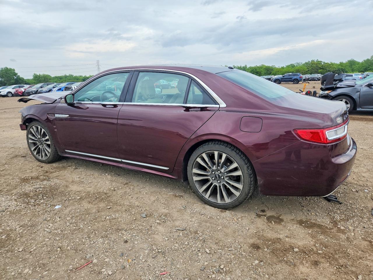 2017 LINCOLN CONTINENTAL SELECT — снимка 2