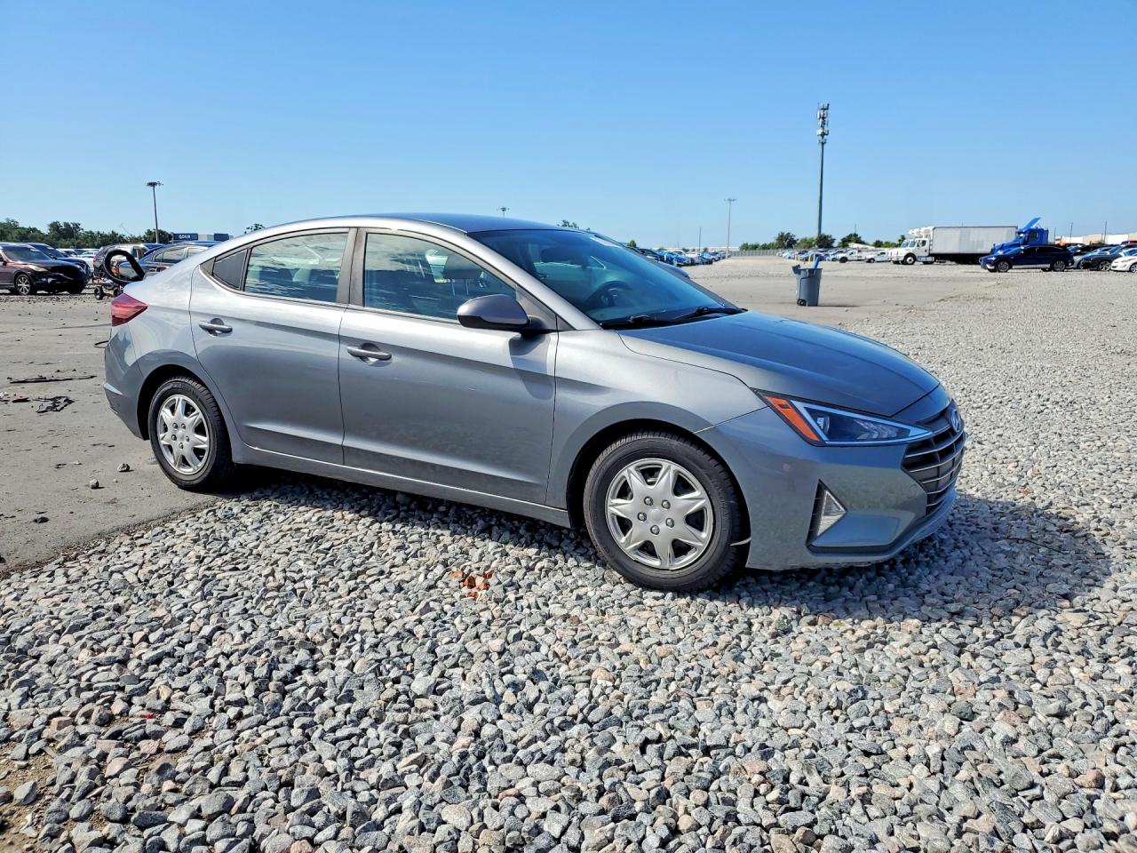 2019 HYUNDAI ELANTRA SE — снимка 4