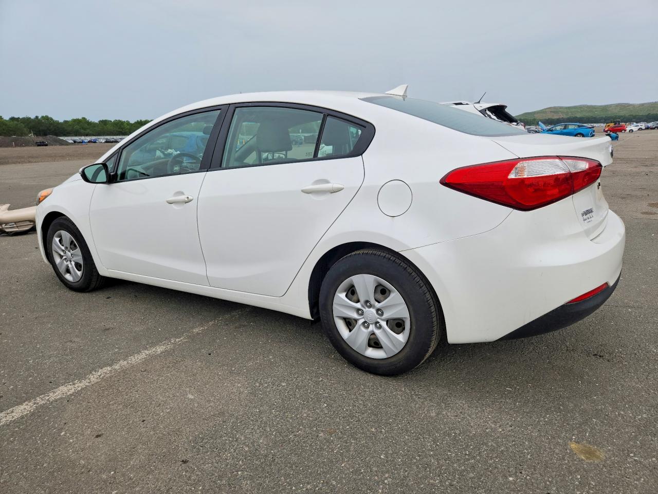2016 KIA FORTE LX — снимка 2