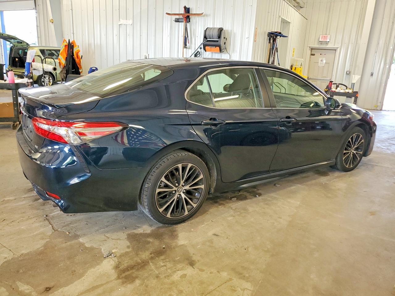 2018 TOYOTA CAMRY SE — снимка 3