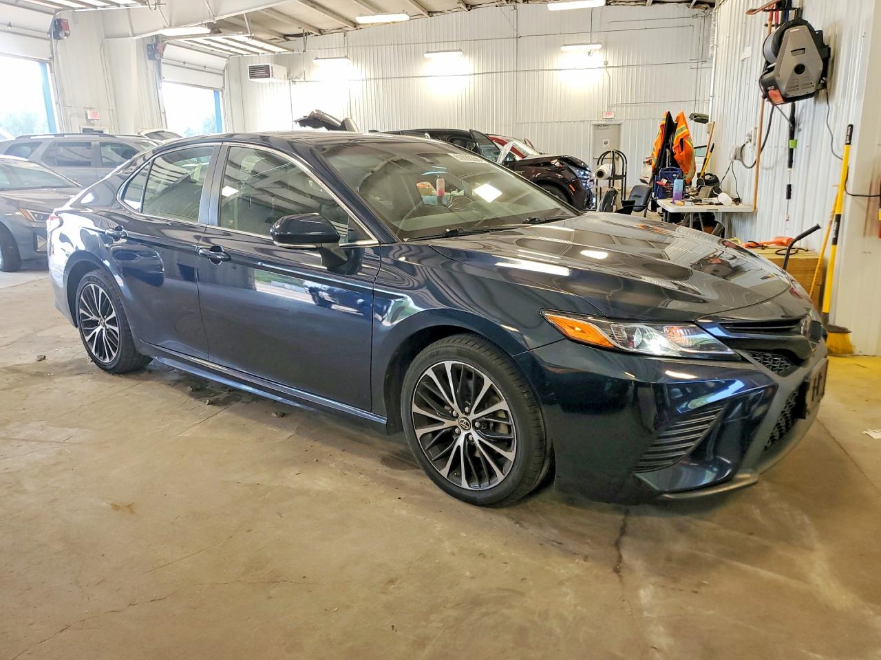 2018 TOYOTA CAMRY SE — снимка 4