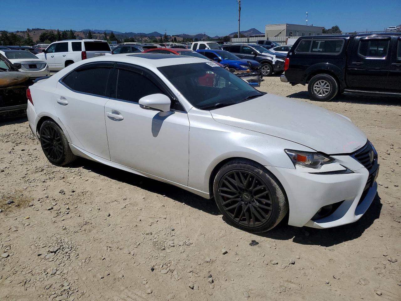 2015 LEXUS IS 250 — снимка 4