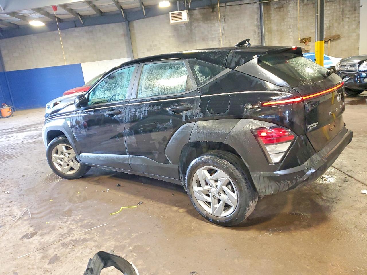 2025 HYUNDAI KONA SE — снимка 2