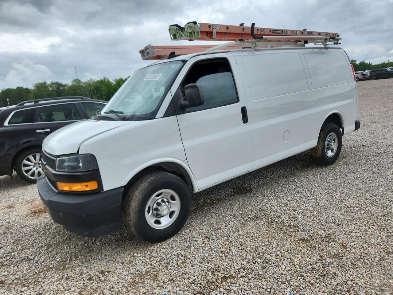 2022 CHEVROLET EXPRESS G2500