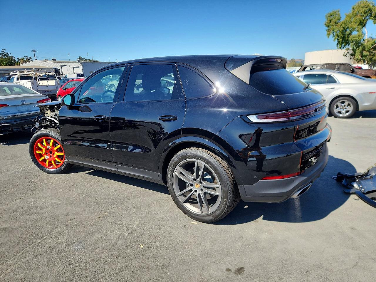 2024 PORSCHE CAYENNE — снимка 2