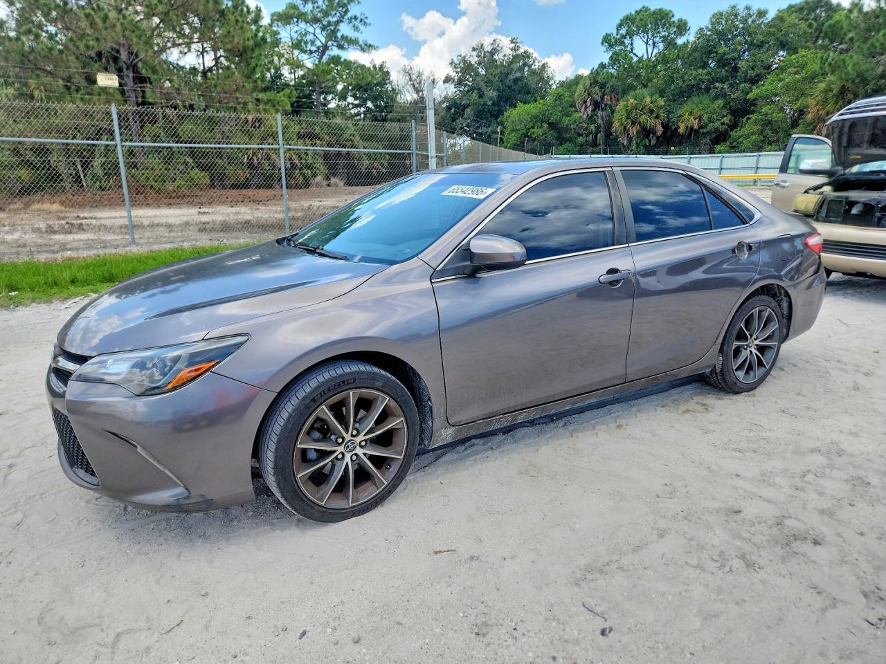 2015 TOYOTA CAMRY XSE