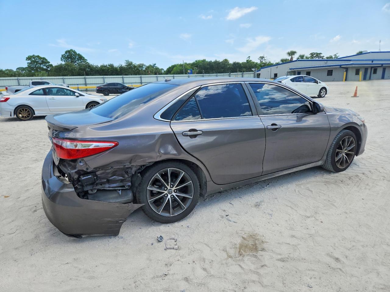 2015 TOYOTA CAMRY XSE — снимка 3