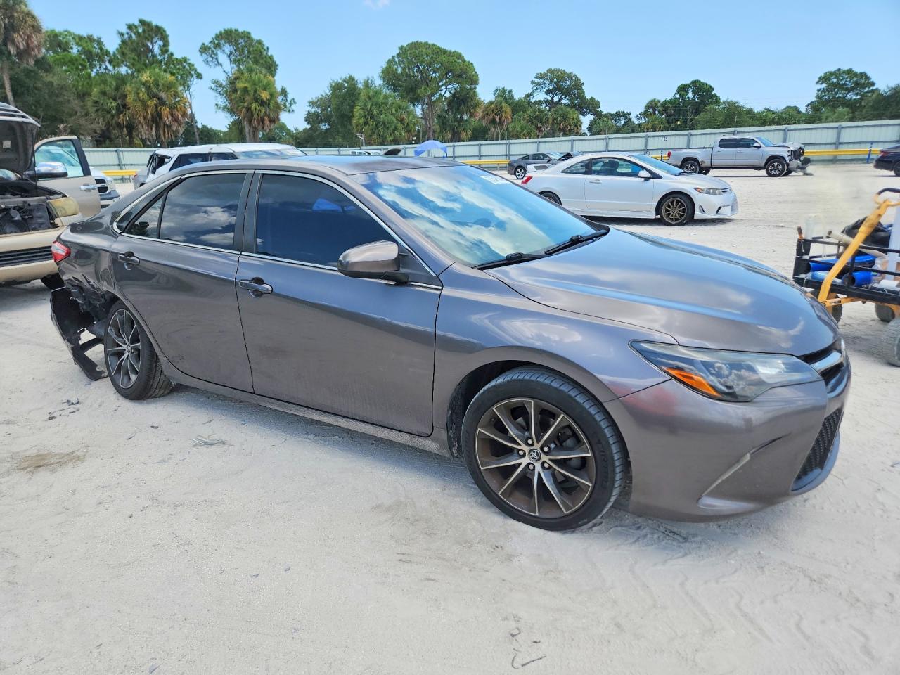 2015 TOYOTA CAMRY XSE — снимка 4