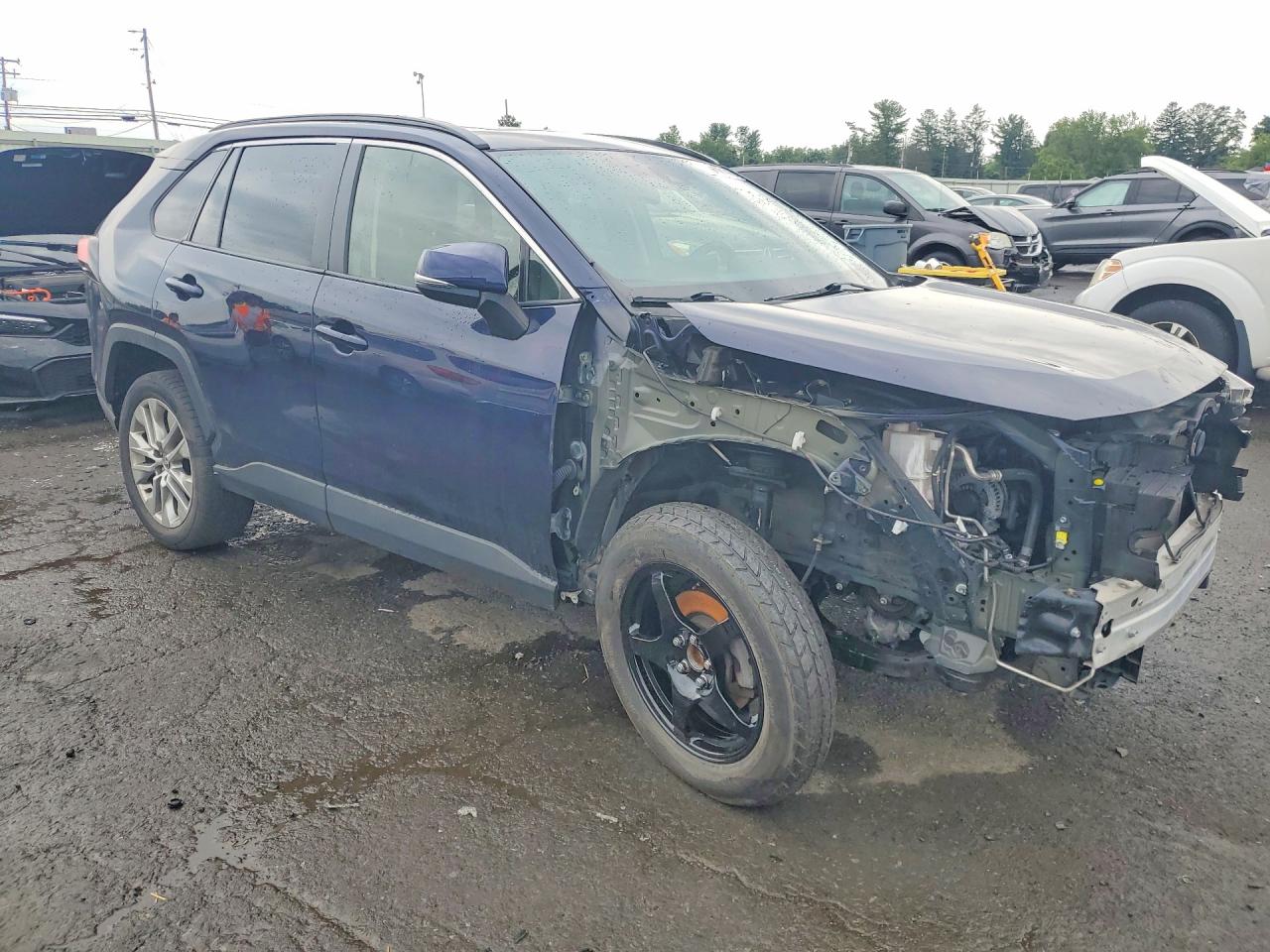 2021 TOYOTA RAV4 XLE PREMIUM — снимка 4