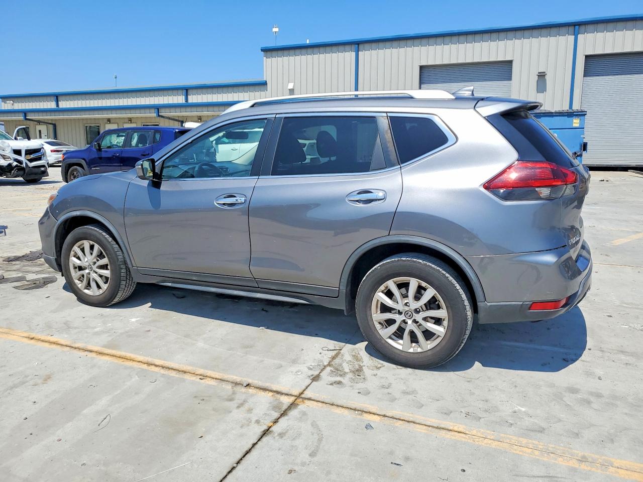 2018 NISSAN ROGUE SV — снимка 2
