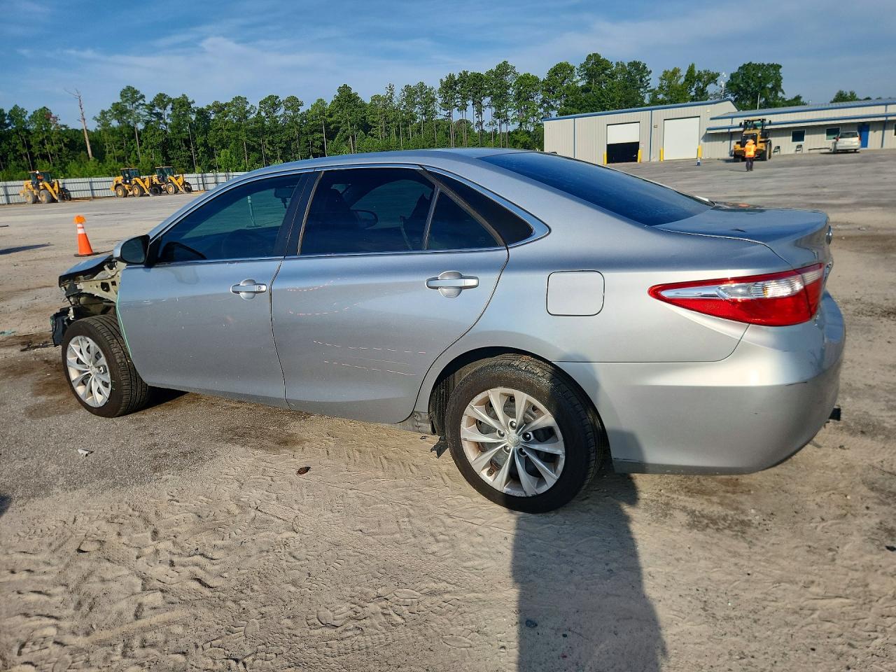 2016 TOYOTA CAMRY LE — снимка 2