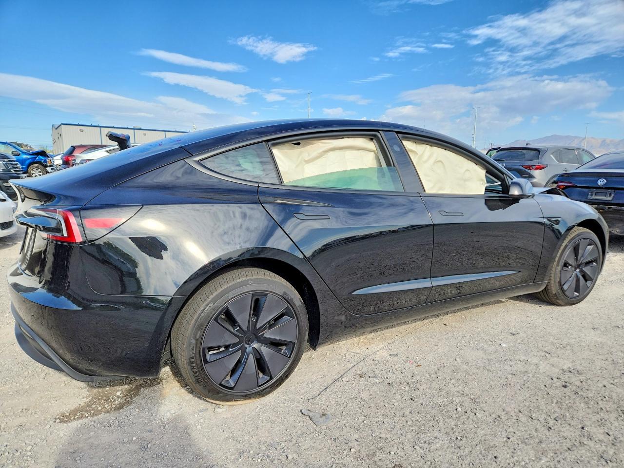 2025 TESLA MODEL 3 — снимка 3