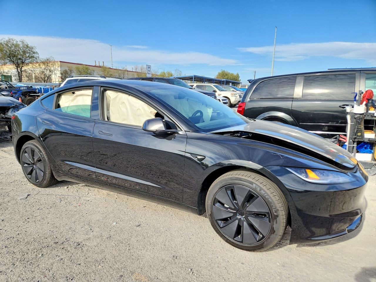 2025 TESLA MODEL 3 — снимка 4