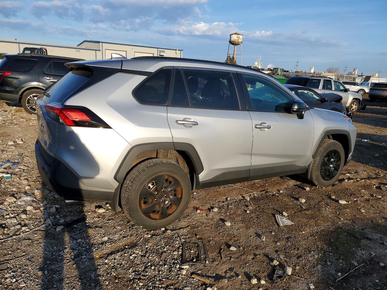 2020 TOYOTA RAV4 LE — снимка 3