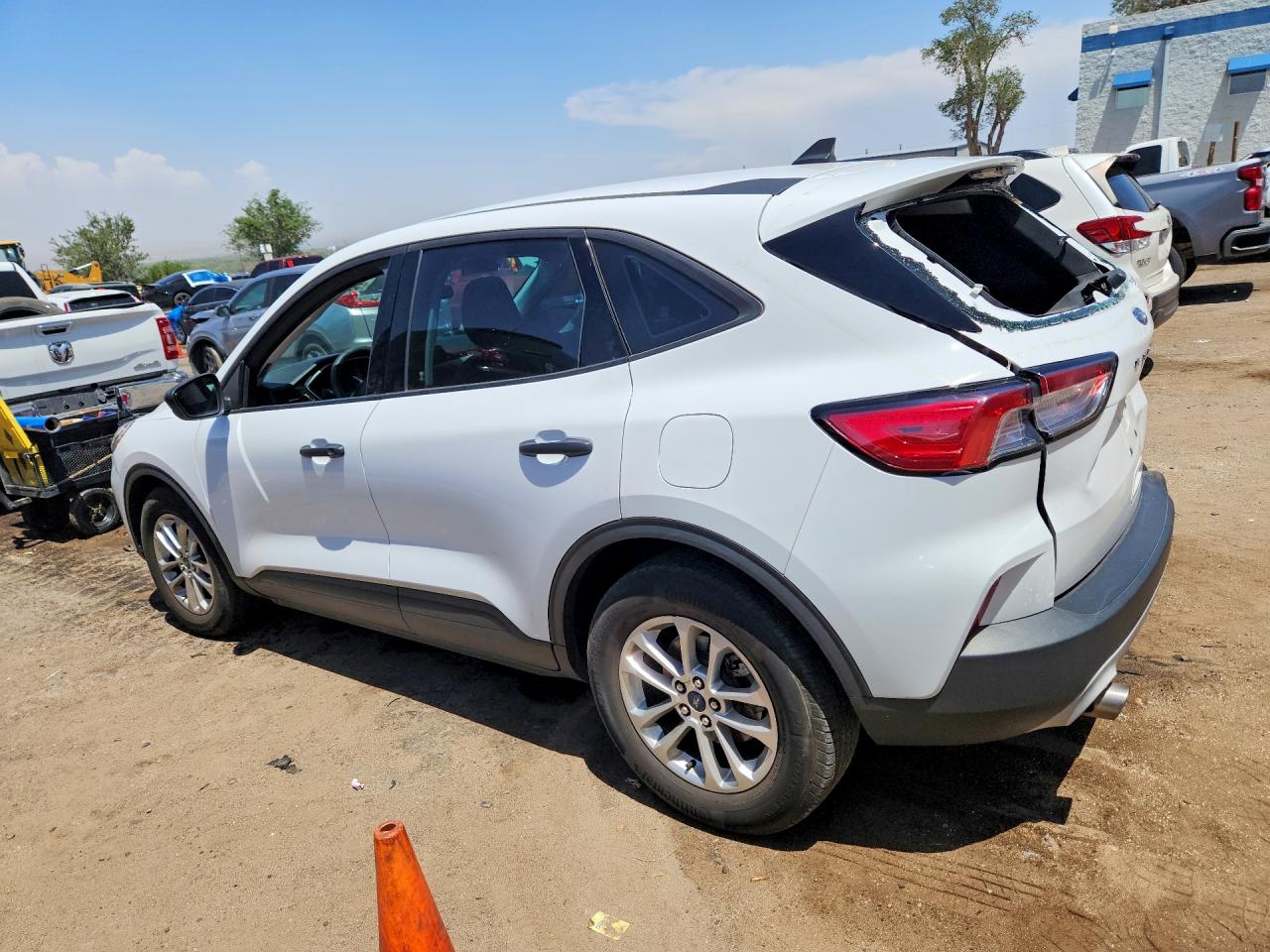 2021 FORD ESCAPE S — снимка 2