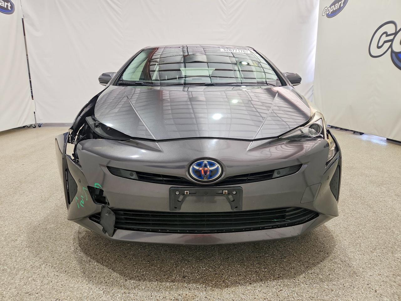 2017 TOYOTA PRIUS TWO — снимка 5