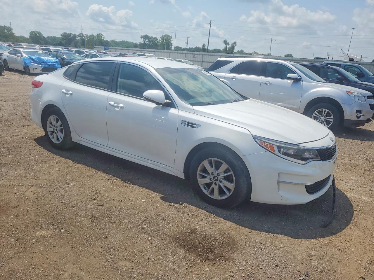 2017 KIA OPTIMA LX — снимка 4